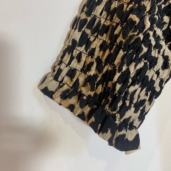 Ganni smocked leopard top - Picture 5 of 9